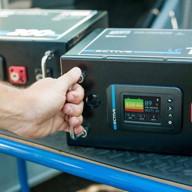 LC 150L LT 12V LiFePO4 Lithium Untersitzbatterie 150Ah