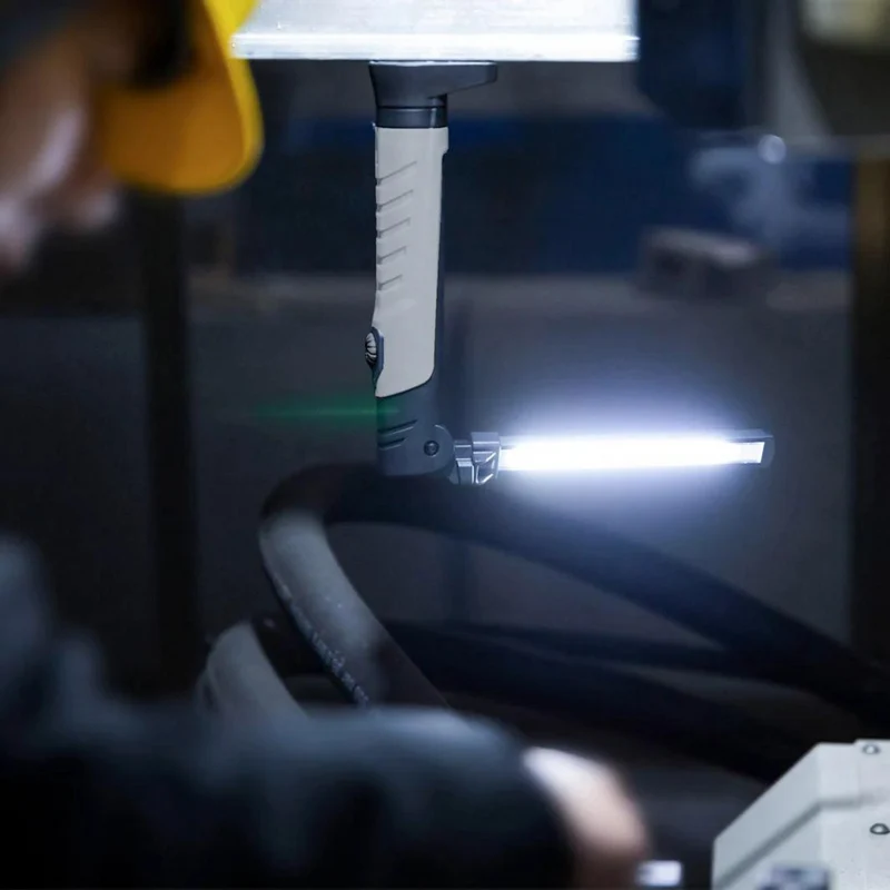 I2r Arbeitslampe - 700 Lm