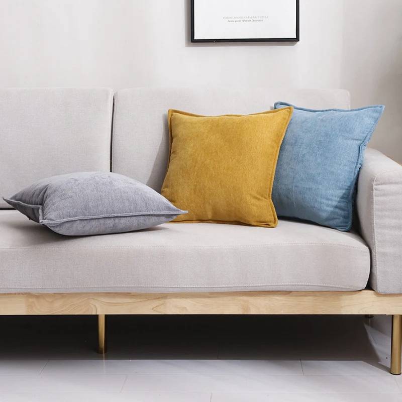 Quadratisches Sofa- und Wohnkissen Karnz