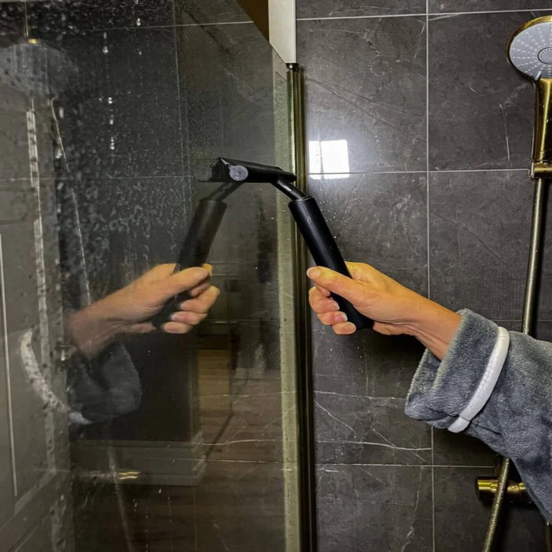 Expandable Tile and Glass Cleaner