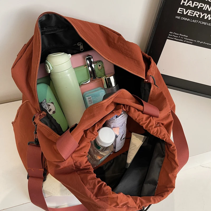 Stilvolle Sportliche Duffel Tasche Karnz