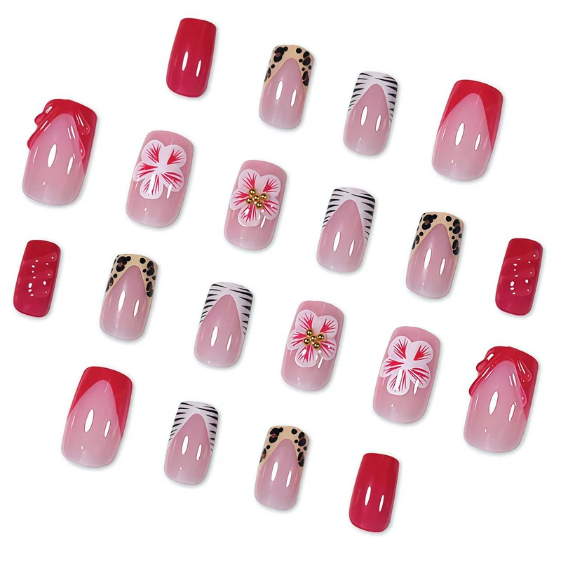 Künstlerische Florale Nagelverlängerungen Karnz