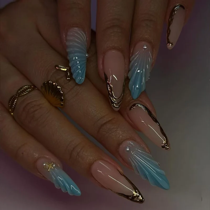 Künstlerische 3D Nagelkunst Erweiterungen Karnz