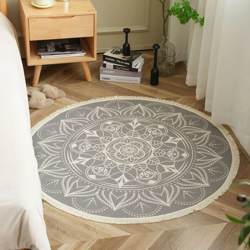 Runder gewebter Teppich mit Mandala‑Motiv, flacher Baumwoll‑Jutemix und Fransen Karnz