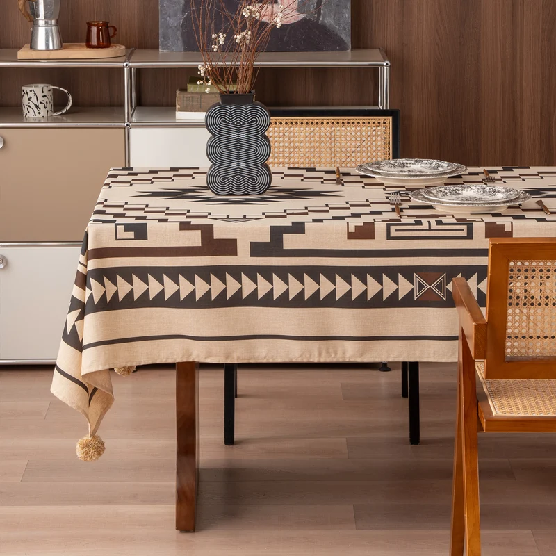 Rechteckige Tischdecke aus Leinenoptik mit Pompon-Quasten Karnz