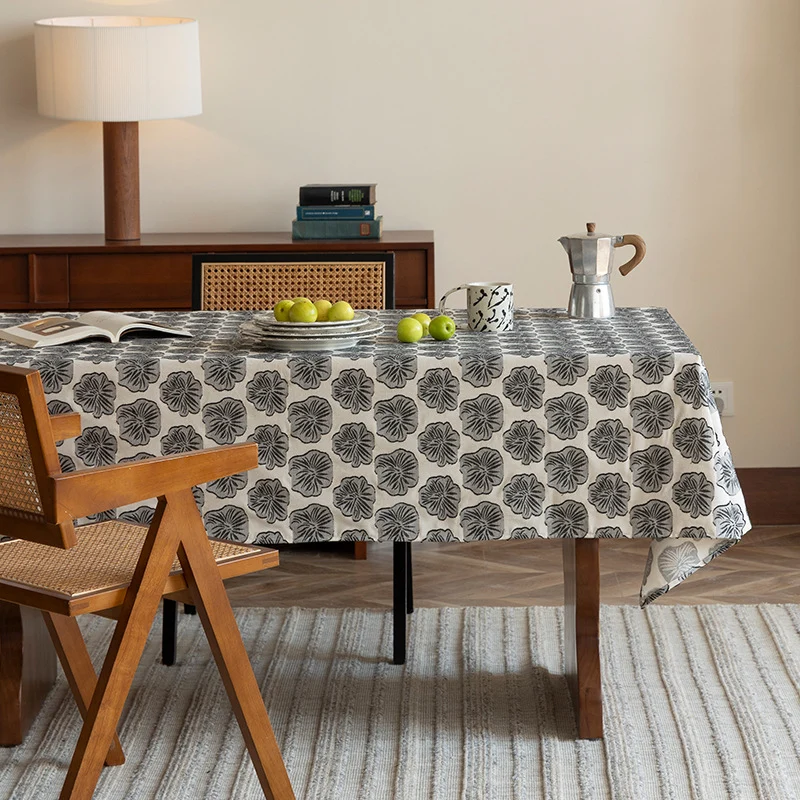 Rechteckige Baumwoll-Tischdecke mit floralen Blockprint-Medaillons Karnz