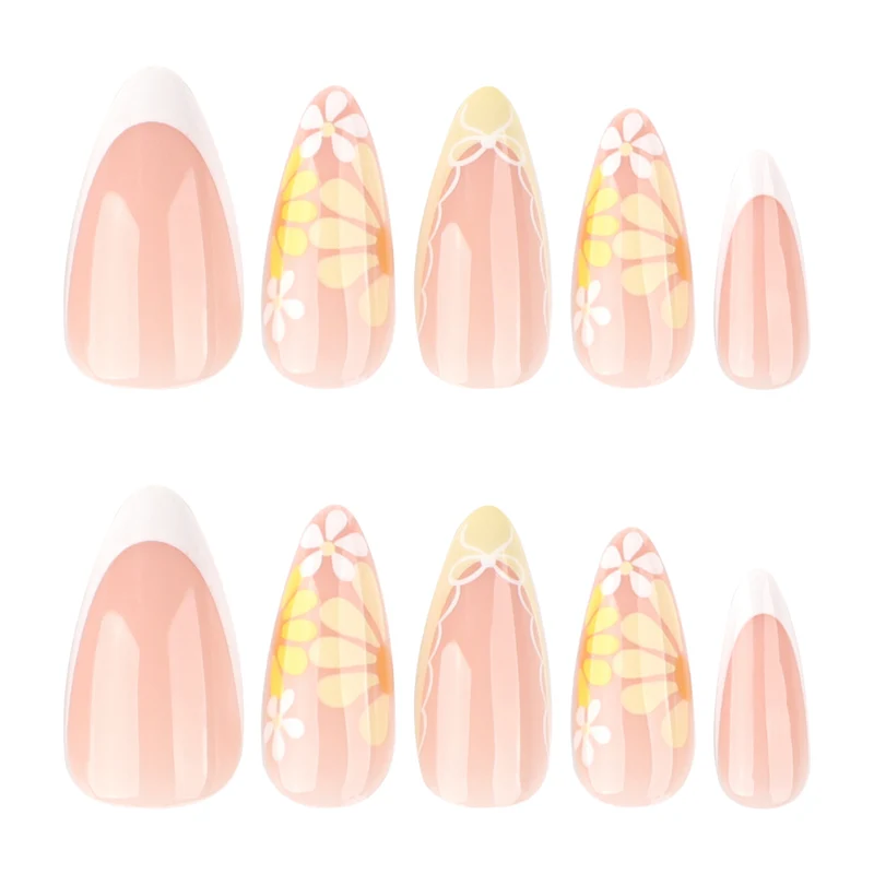 Kunstvolle Nageldesigns mit floralen Akzenten Karnz 1789123474