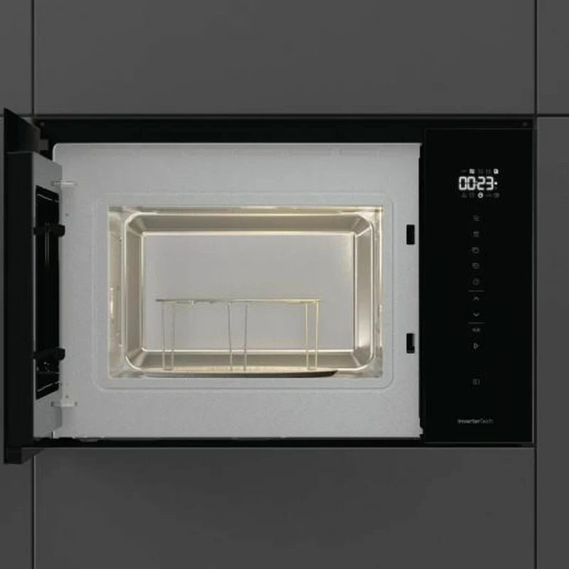 Microwave with Grill Hisense Black 900 W 25 L