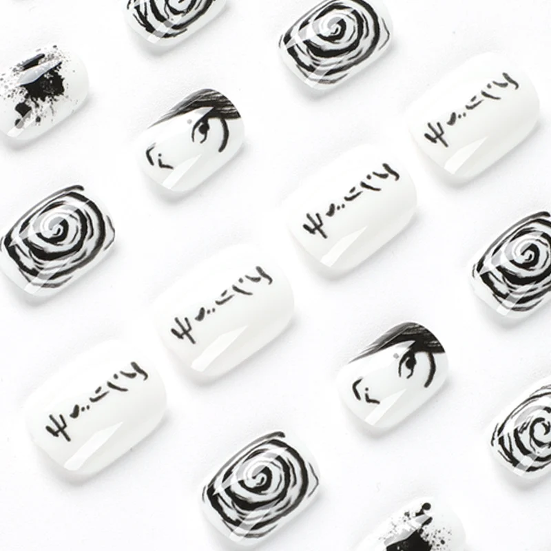 Kreative Nagelkunst mit Kunstmotiv Karnz