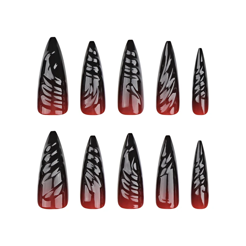 Kunstvolle Nagelverlängerungen mit kreativen Augen-Design Karnz