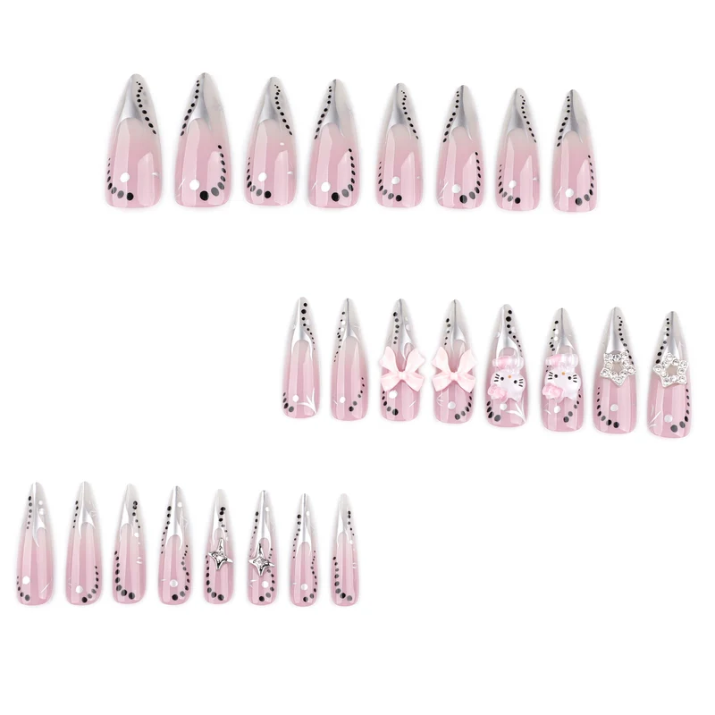 Kunstvolle Nagelverlängerungen mit glamourösem Dekor Karnz