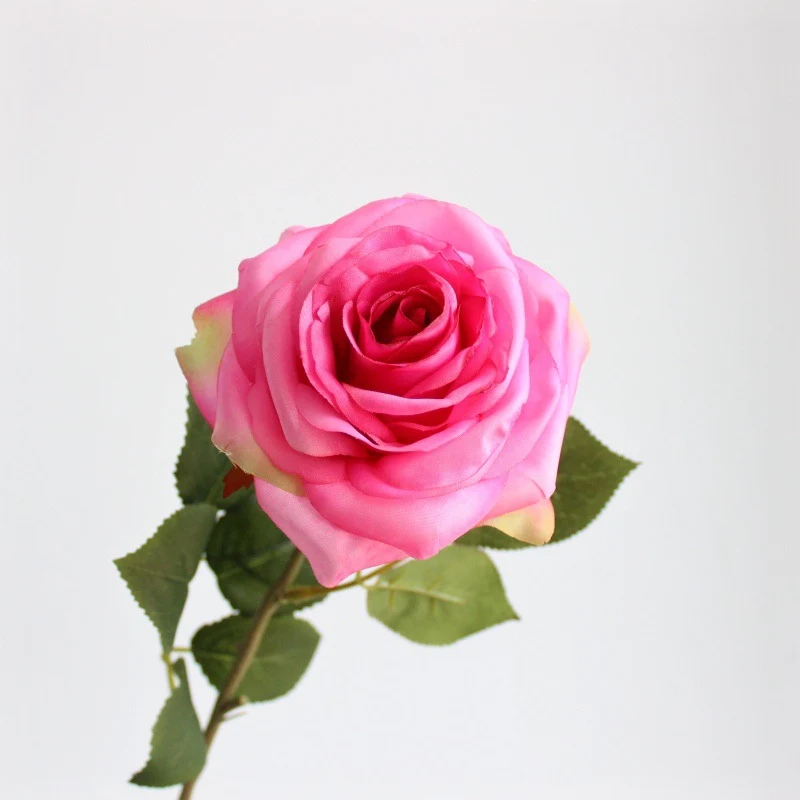 Elegante Künstliche Rosenstiel