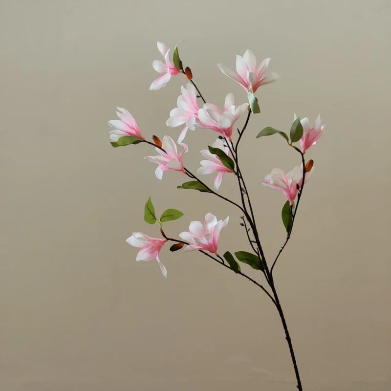 Elegante dekorative Blumenstiel