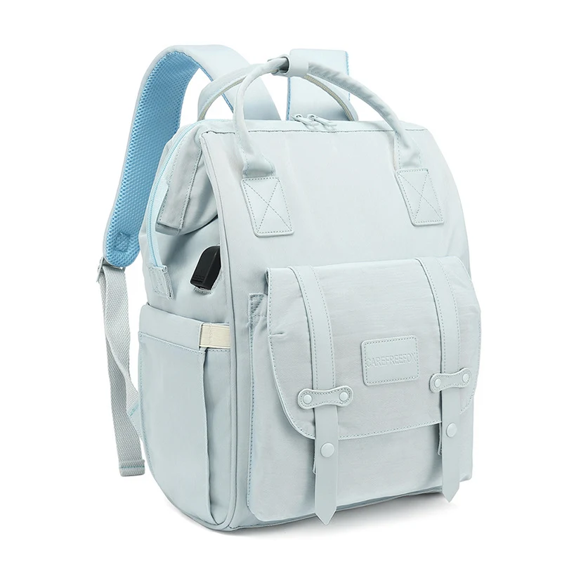 Stylischer Mehrfach-Taschen-Rucksack Karnz