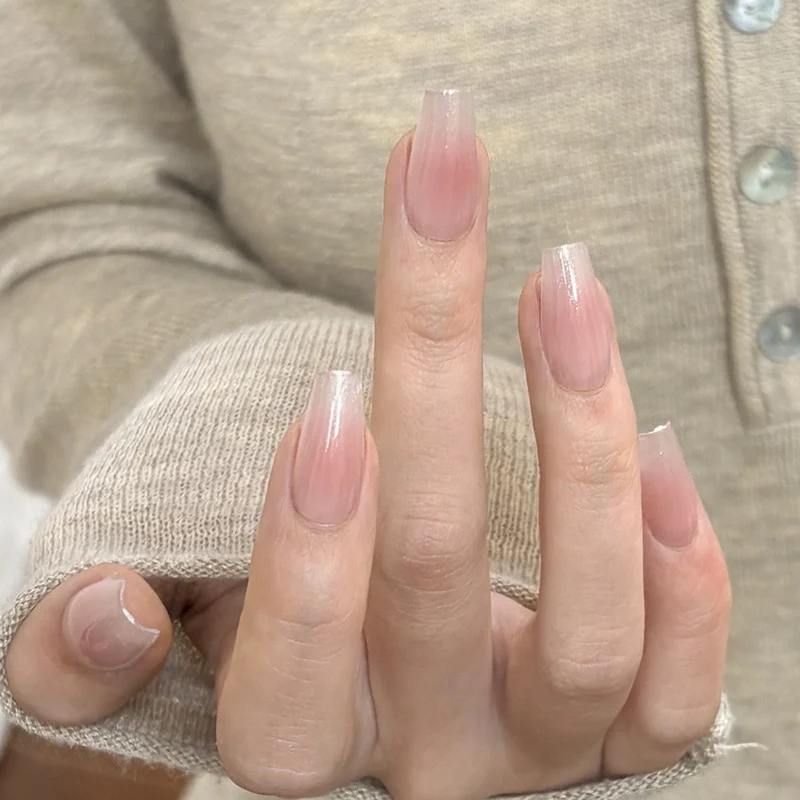 Natürliche glänzende Press-On-Nagelspitzen Karnz