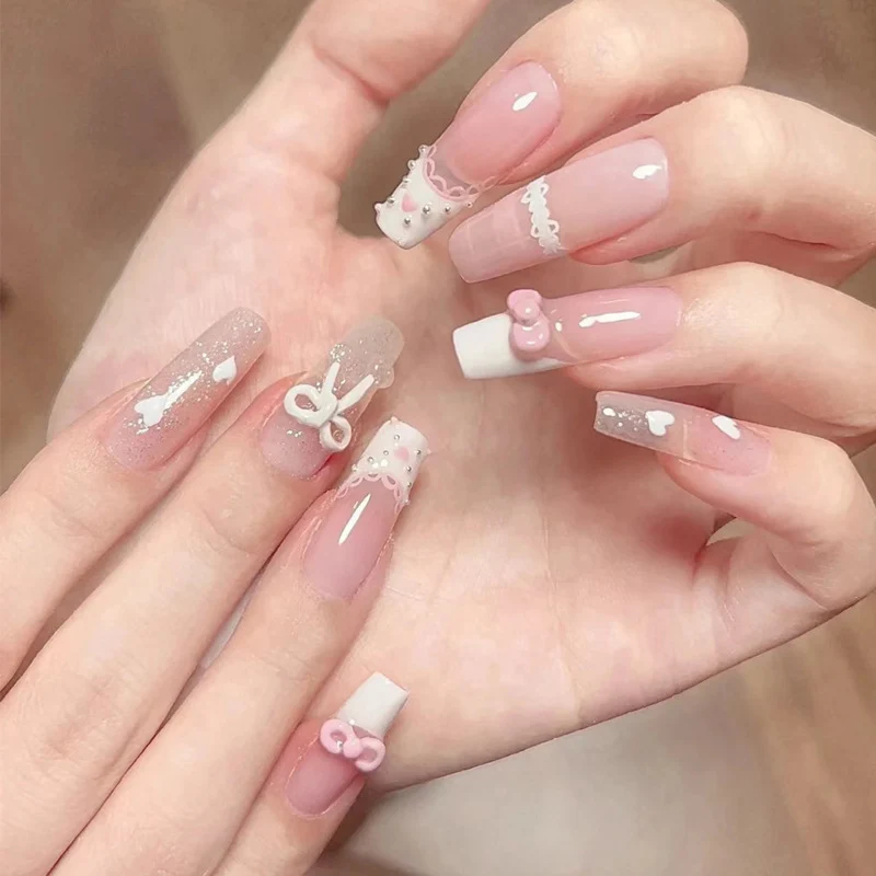 Luxus Press-On Nagelset mit Glitter-Akzenten Karnz