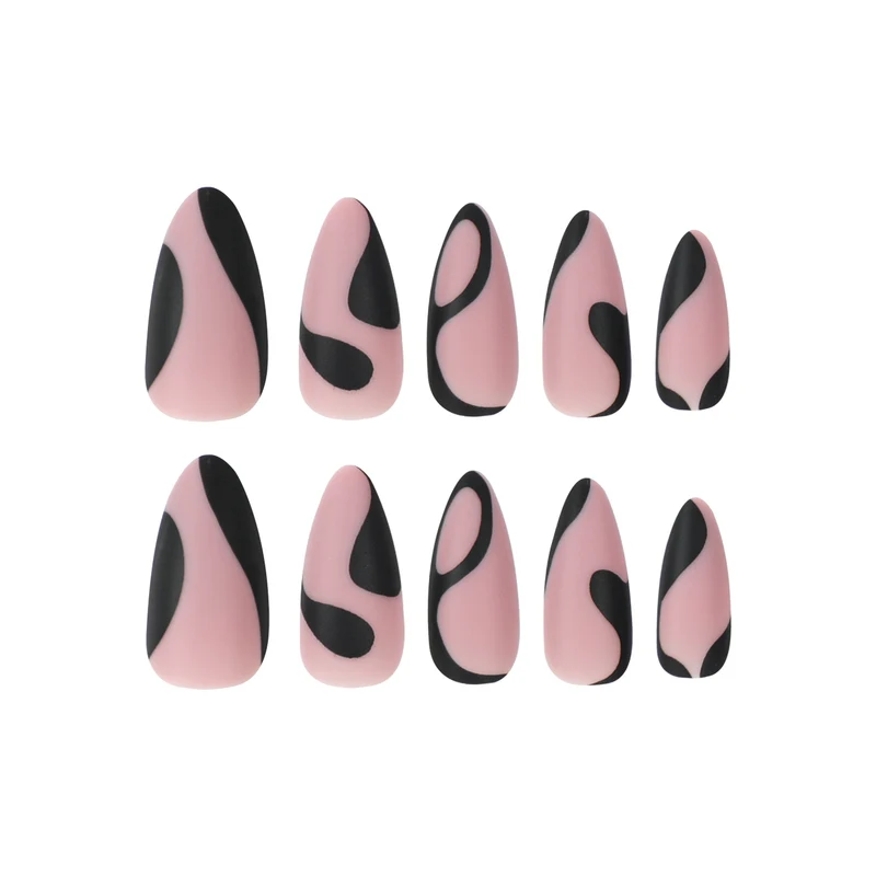 Kunstvolle Nagelkunst mit kreativem Schwarz-Weiß-Design Karnz