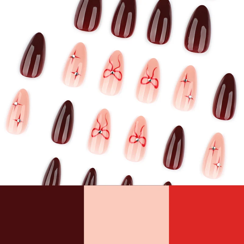 Kunstvolle Nagelkunst mit eleganten Schleifen und Strassverzierungen Karnz