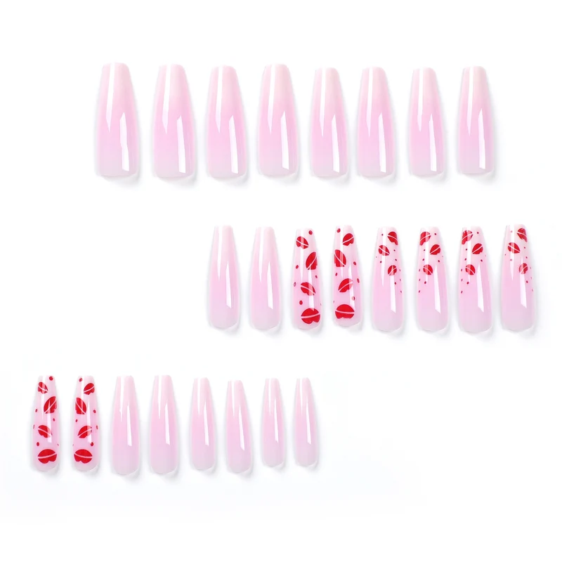 Kunstvolle Stiletto-Nägel mit Lippenmotiven Karnz
