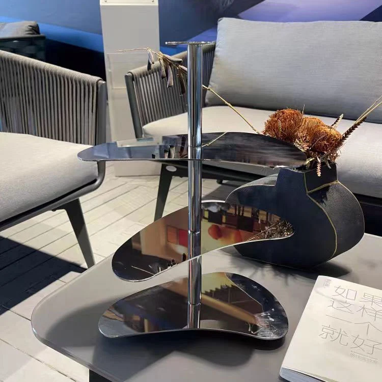 Modern Skulpturale Dekorative Mittelstück
