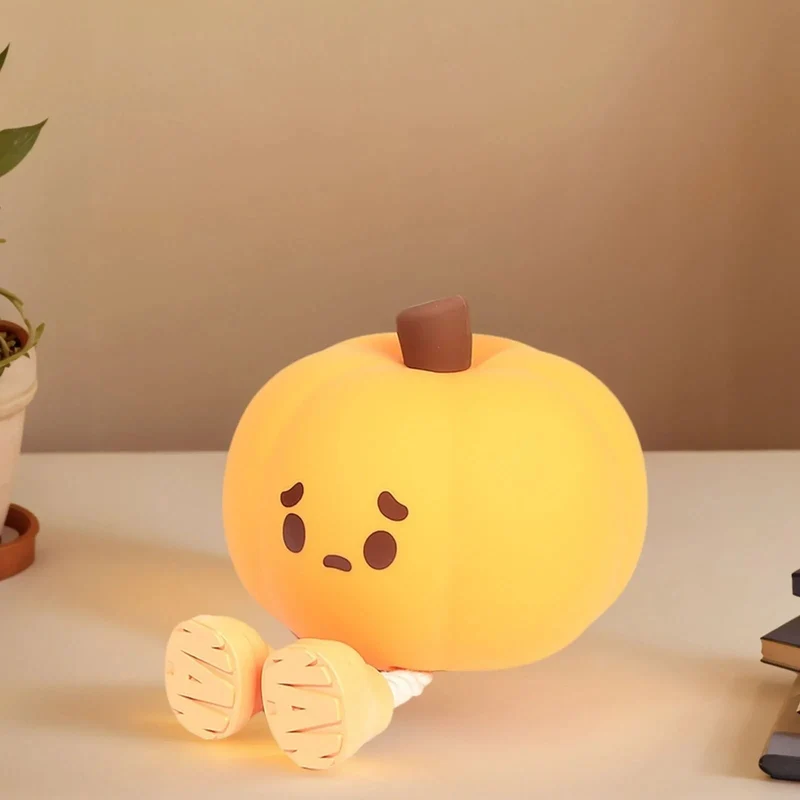 Halloween LED pumpkin-shaped night light with legs for the bedroom and nursery
