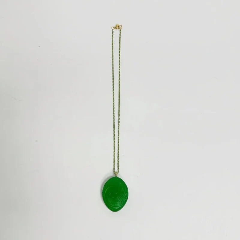 Halloween Women's Natural Stone Necklace, Green Pendant That Glows in the Dark