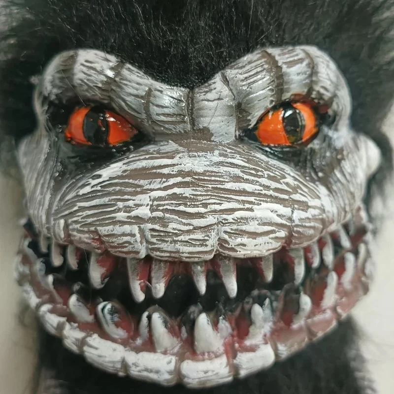 Halloween Plush Monster Toy with a Latex Face and Claws, 30 Cm, for Children