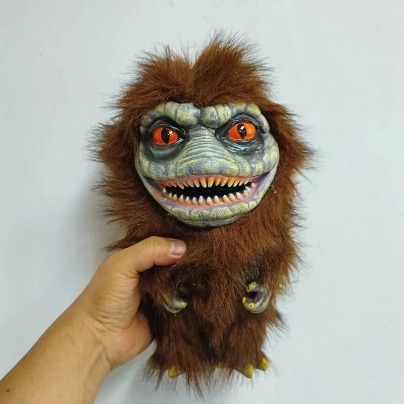 Halloween Plush Monster Toy with a Latex Face and Claws, 30 Cm, for Children
