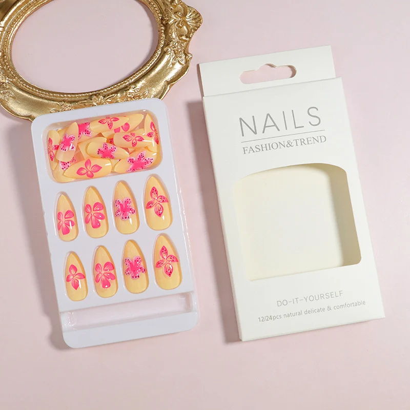 Künstlerisches Nagelkunst-Set Karnz