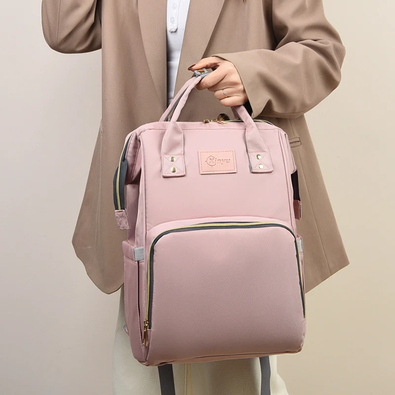 Mehrzweck-Wickel- und Reise-Rucksack Karnz