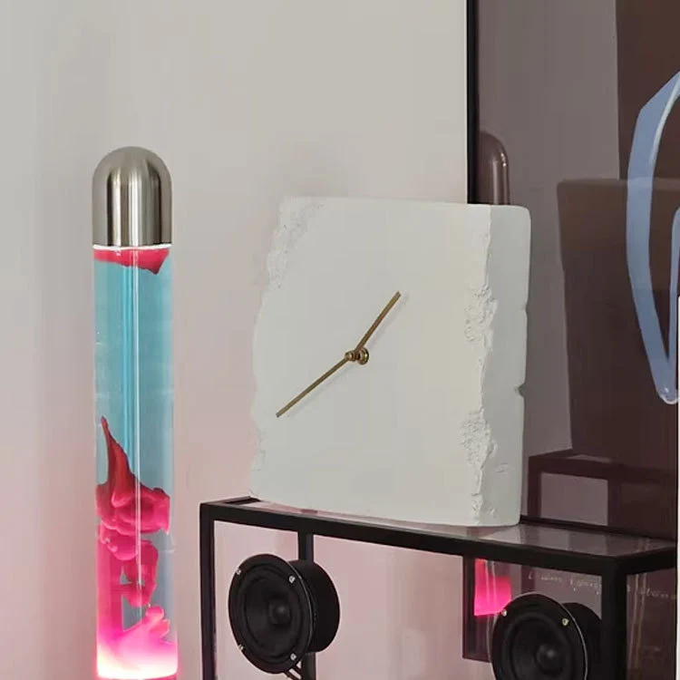 Zeitgenössische dekorative Wanduhr