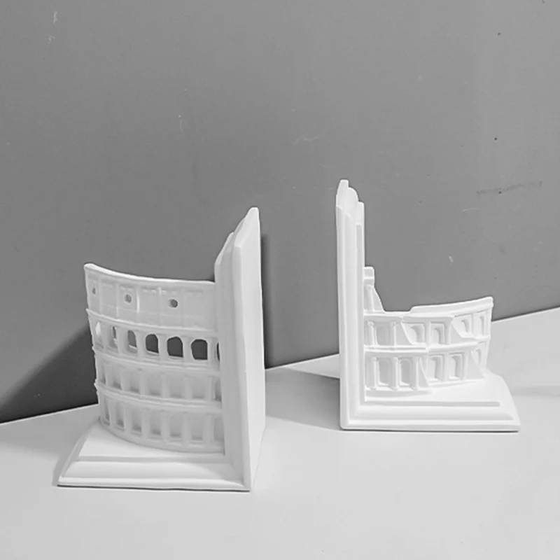 Architektonisch inspirierte Buchendständer