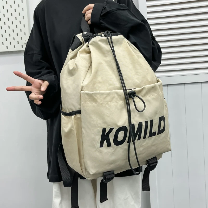 Praktischer wasserdichter Rucksack für den Outdoor-Einsatz Karnz