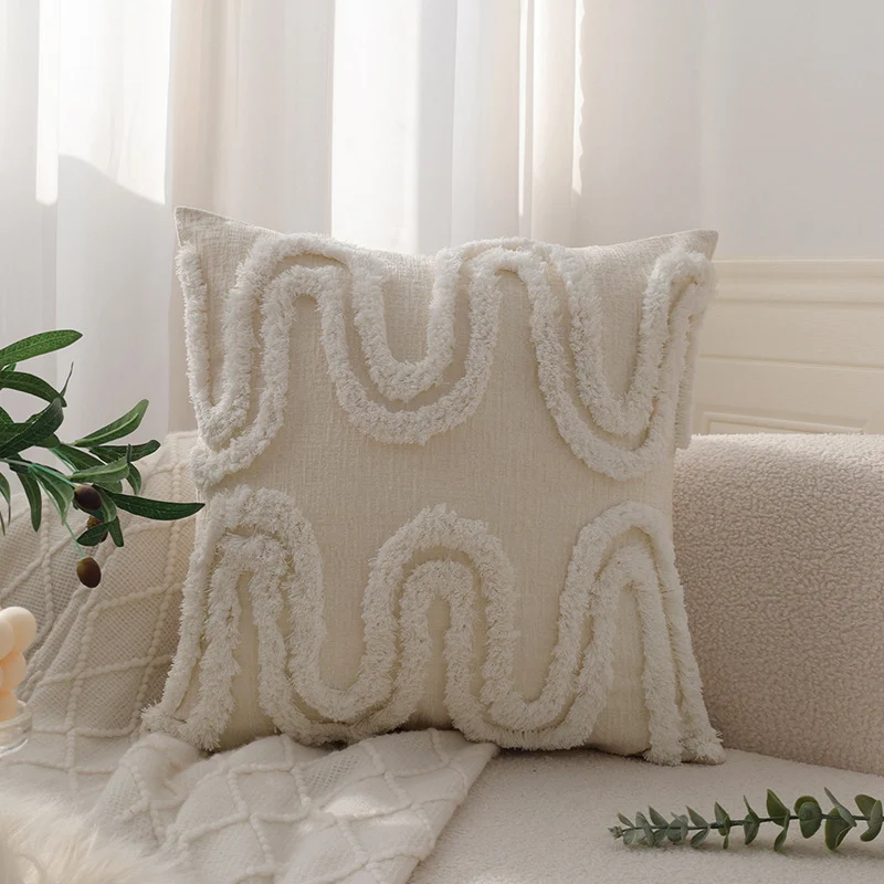 Quadratischer Zierkissenbezug mit 3D‑Chenille‑Wellenstruktur und weichem Baumwollmix Karnz