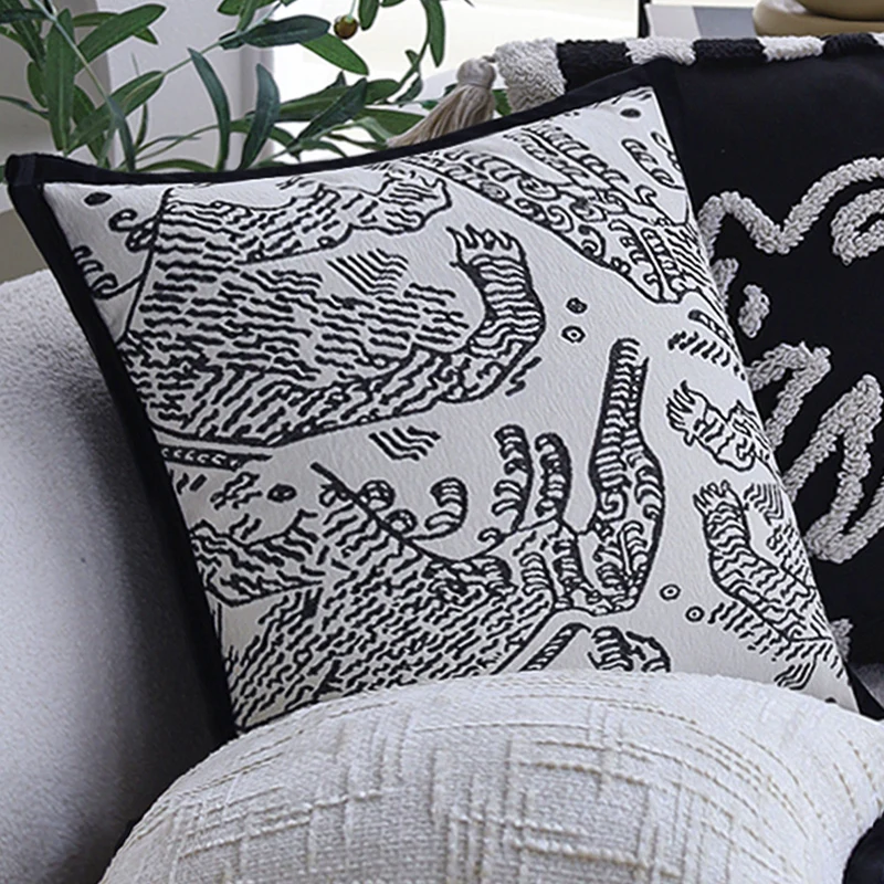Quadratischer Kissenbezug im Leinen‑Look mit geometrischem Relief, Paspelrand und verdecktem Reißverschluss Karnz