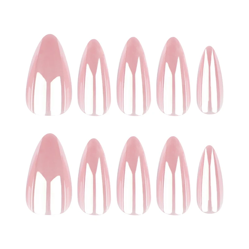 Elegante Stiletto-Nägel mit hochglänzendem Finish Karnz