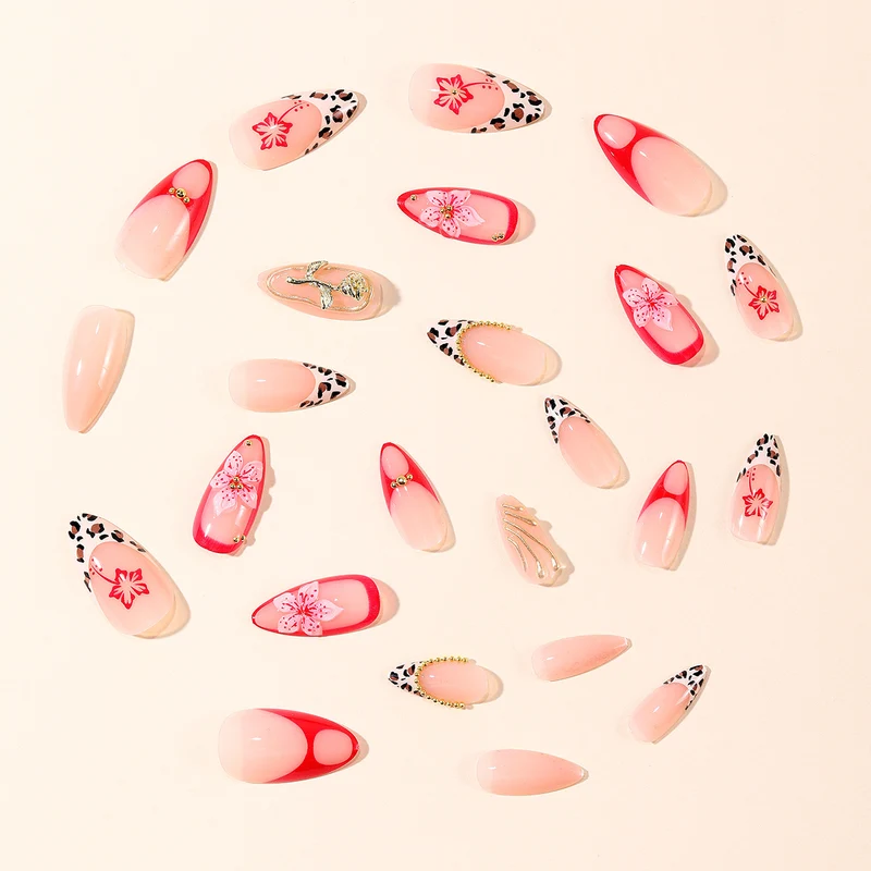 Elegante 3D Blumen- und Tierdruck Nagelkunst Extensions Karnz