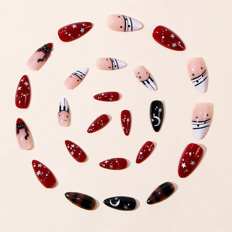 Kreative Charakter Nagelkunst Karnz