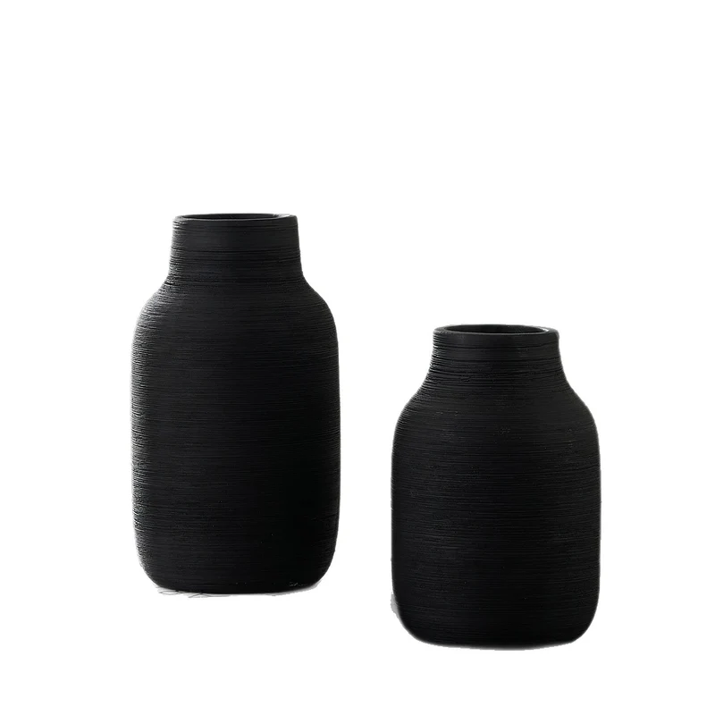 Handgefertigte Keramikvase Karnz