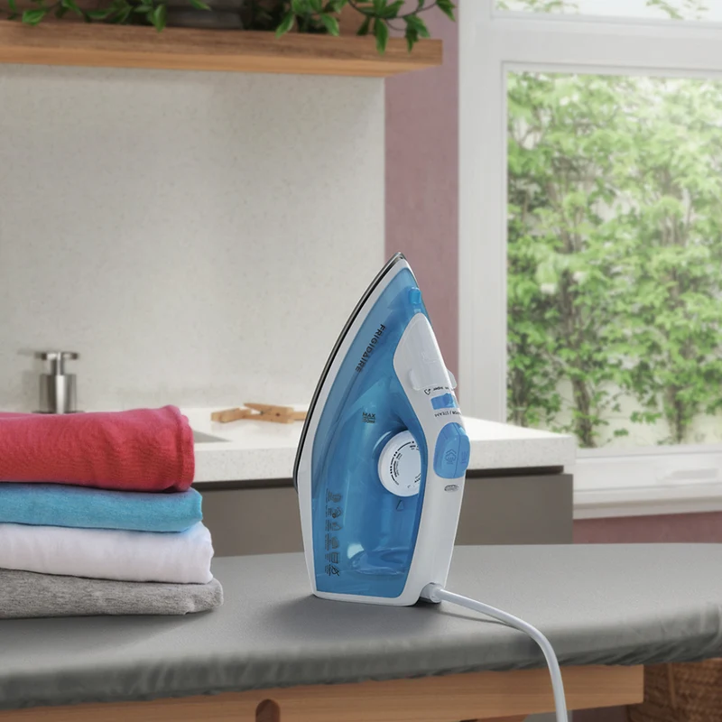 Frigidaire Plancha de Vapor Antiadherente 1200 W, SIF60