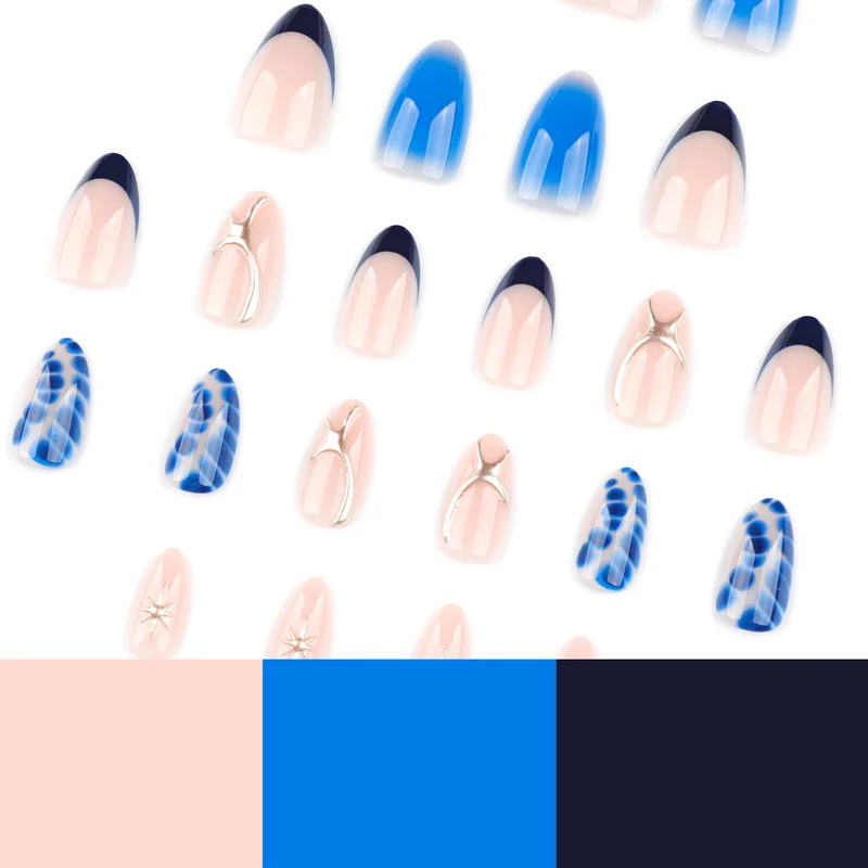 Kunstvolle Nagelkunst im modernen Wasserfarben-Design Karnz