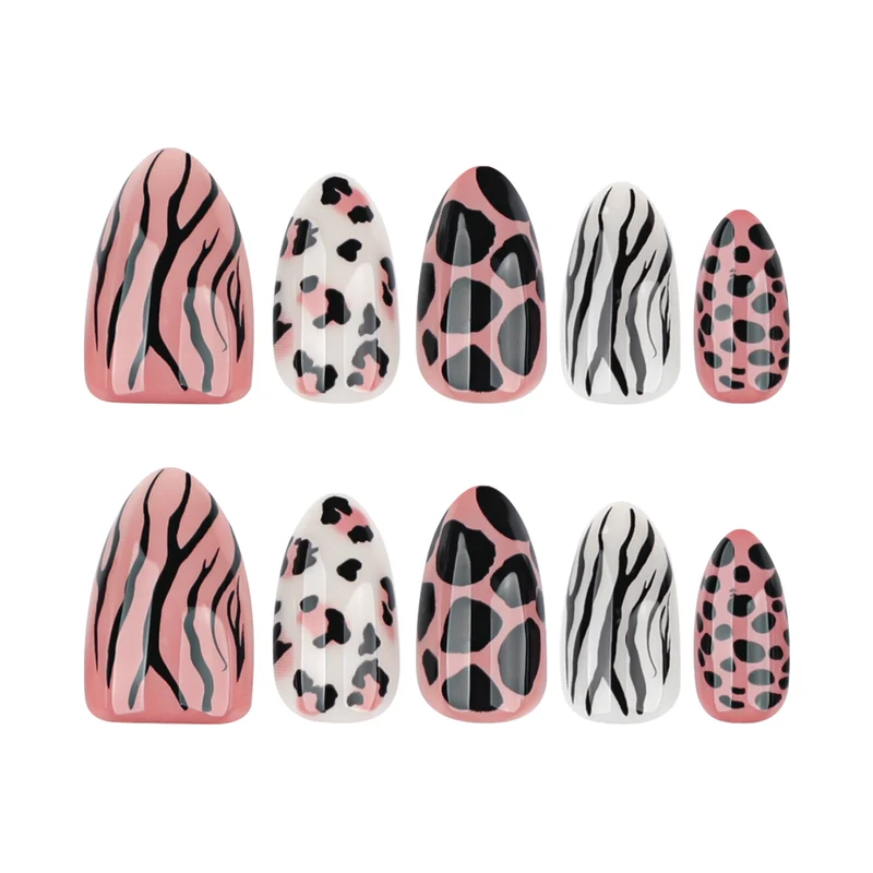 Kunstvolle Nagelkunst im animalischen Design Karnz