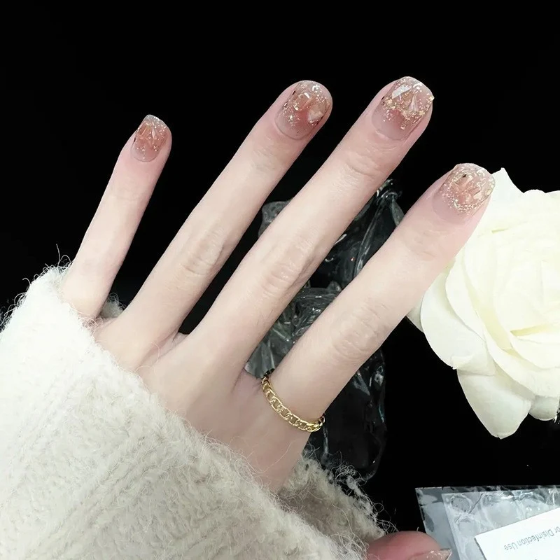Glänzendes Schmetterlings-Nagelkunst-Set Karnz