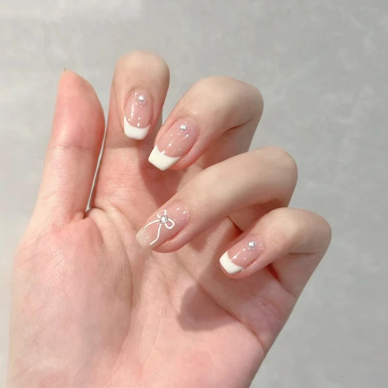 Premium Glänzendes Nail Art Set Karnz