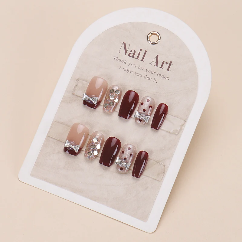 Premium Glänzendes Nail Art Set Karnz