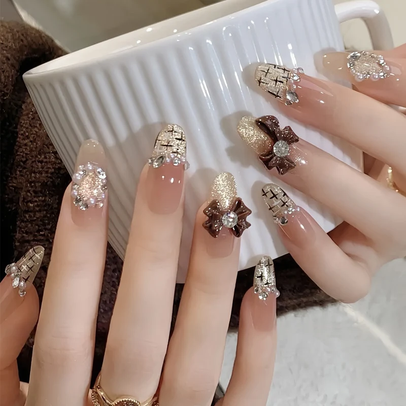 Premium Glänzendes Nail Art Set Karnz