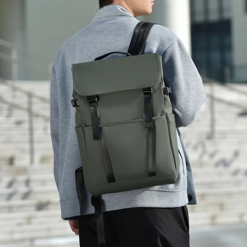 Vielseitiger wasserdichter Rucksack Karnz