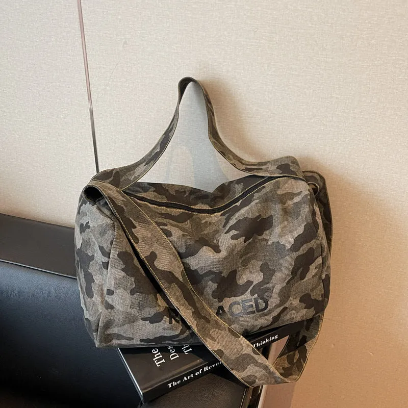Vielseitige Camo-Print Duffle Bag Karnz