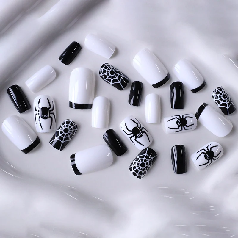 Halloween-inspiriertes Themen-Nagelkunst-Set Karnz