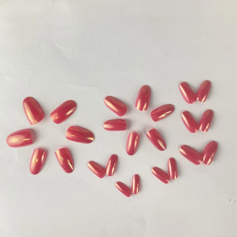 Glänzende langanhaltende Nagelkunst Karnz